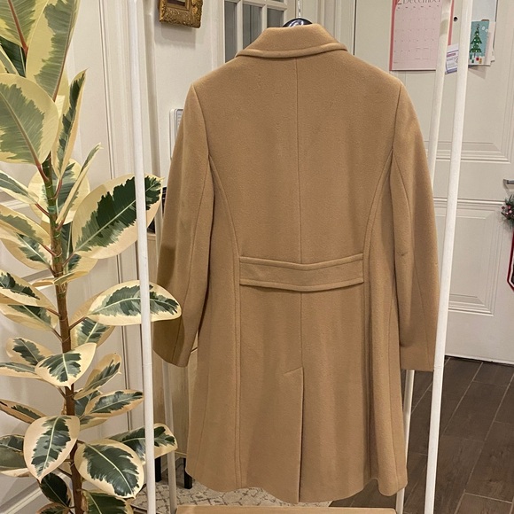 Larry Levine Classic Tan Trench Coat - Wool and Cashmere Blend - Picture 3 of 10